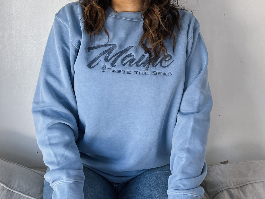 Maine 'Taste The Seas' Embroidered Crew Sweatshirt - Light Blue